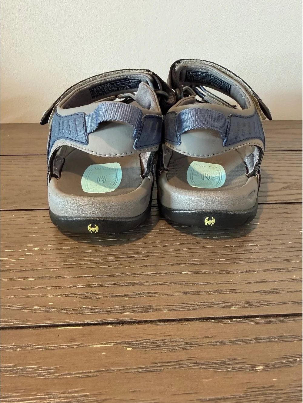 Teva Women's Size 7.5 Gray Sport Sandals